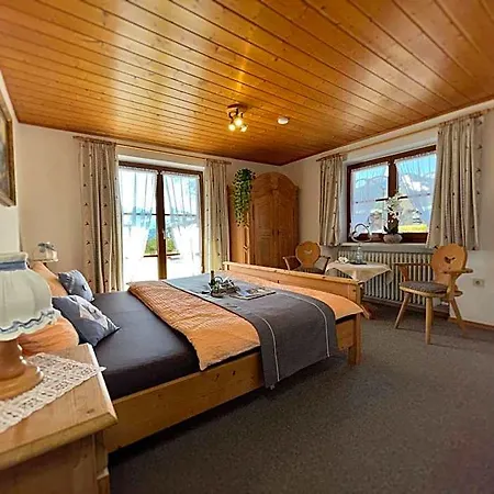 Loiplstueberl Hotell 4*