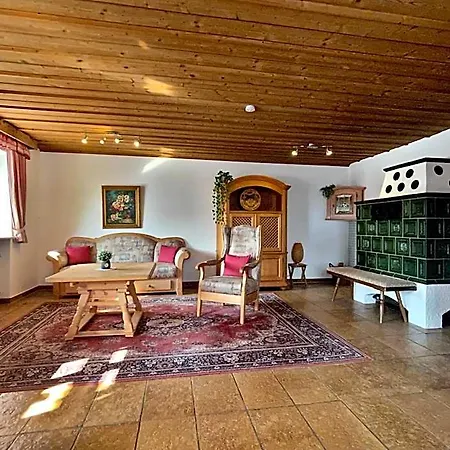 Loiplstueberl Hotell 4*