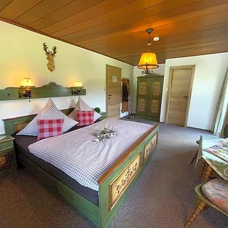 Loiplstueberl Hotel 4*